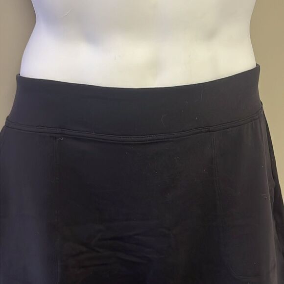 FootJoy Women’s Black Golf Skort with Built in Mesh Shorts with Pockets- Medium - Picture 5 of 11